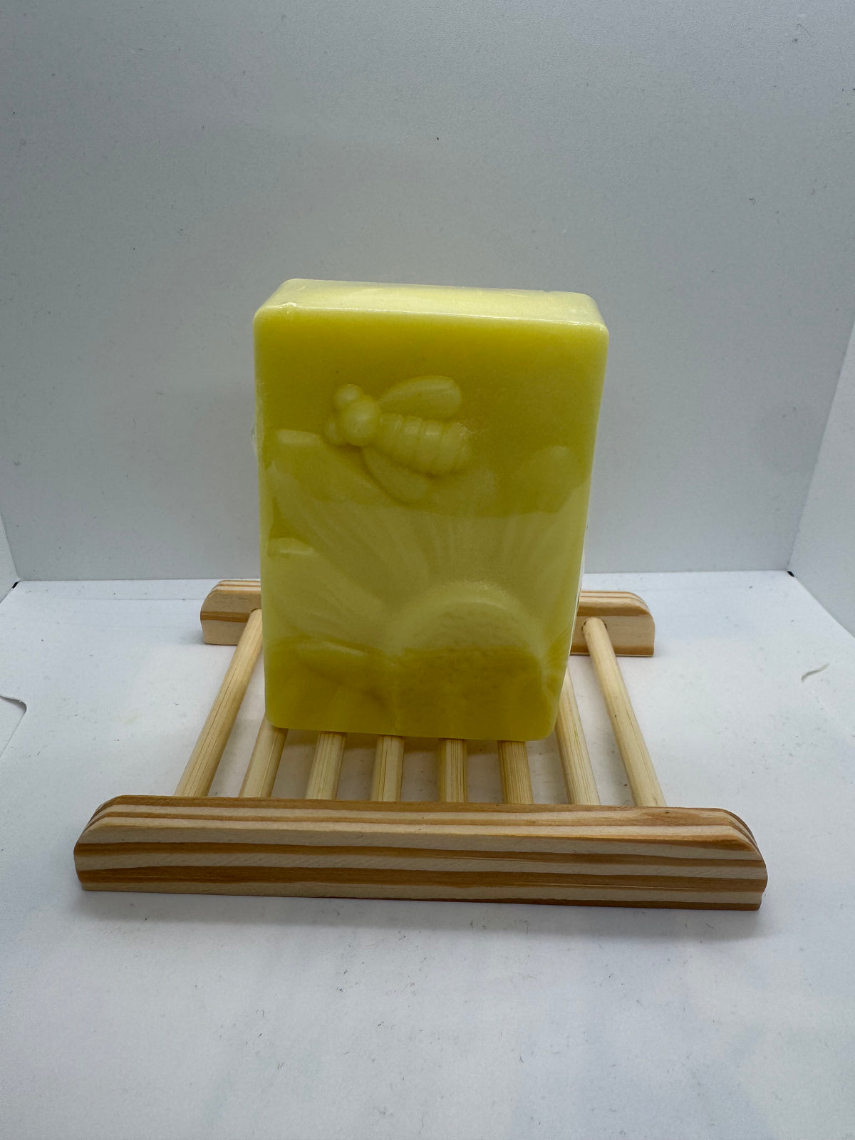 Jabón blanqueador de limón y bicarbonato con vitaminas E